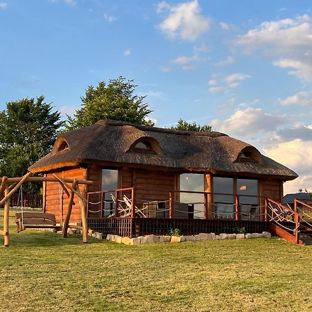 Dreamland Villa Bodzentyn Luaran gambar