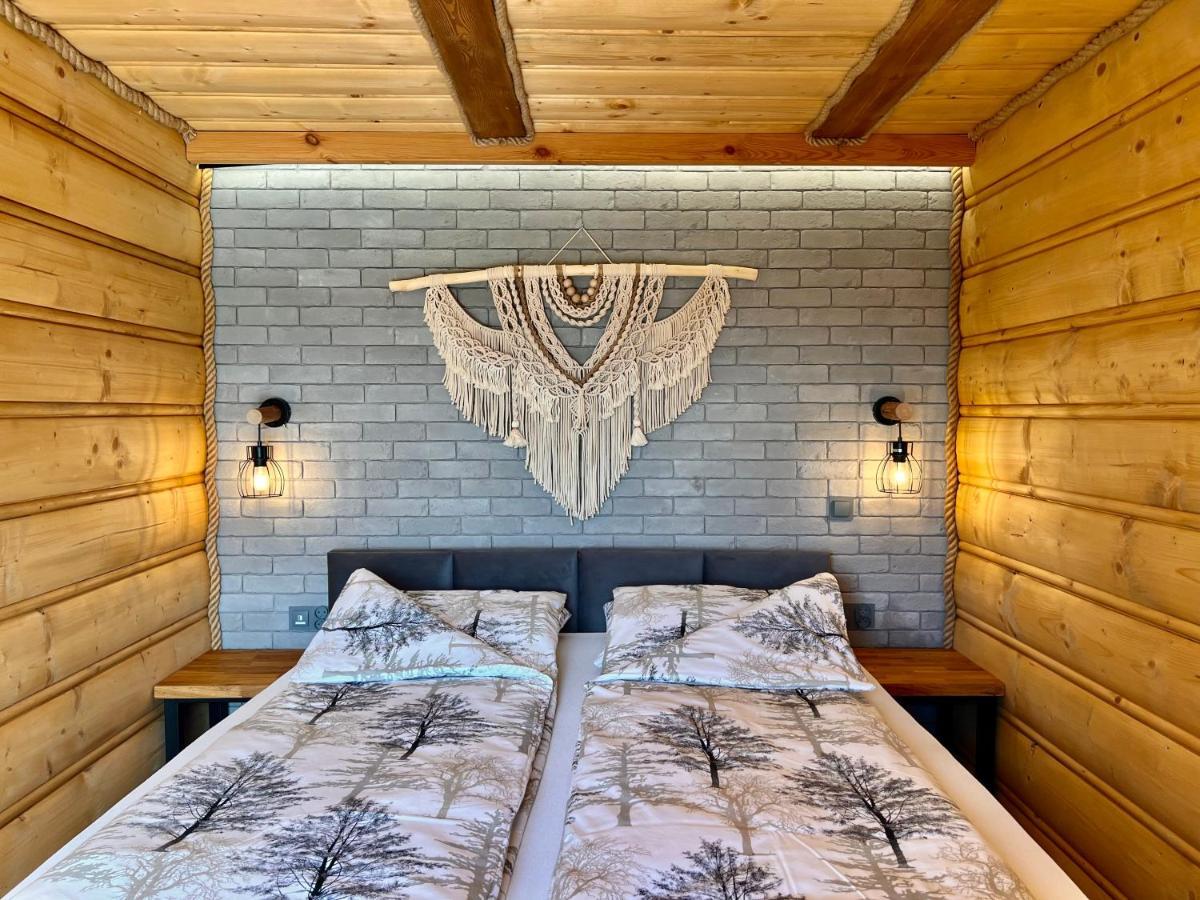 Dreamland Villa Bodzentyn Luaran gambar
